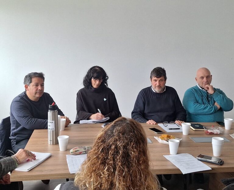 Analizan nuevas capacitaciones, junto a la Universidad de Gral Sarmiento