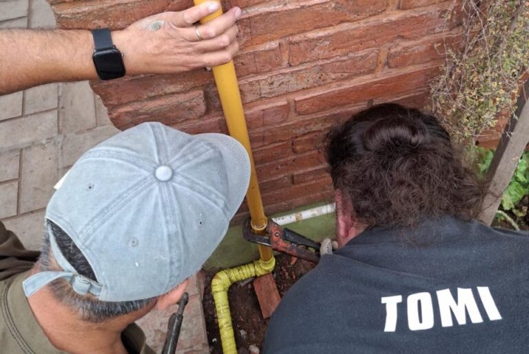 Instalación de gas en barrio “Los Abuelos”
