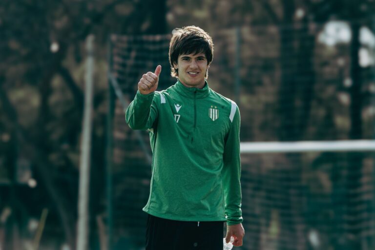 Liga Profesional: Tiziano Perrota y Nacho Fernández, convocados