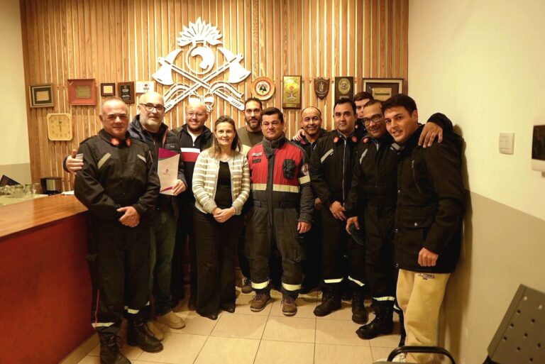 Viviendas para Bomberos: formalizan donación de lotes