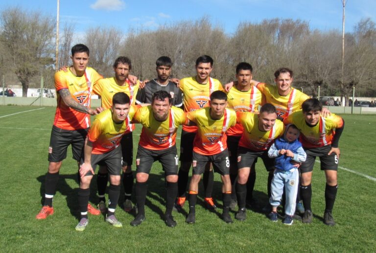 Ascenso: Dennehy venció a Dudignac y sube en la tabla