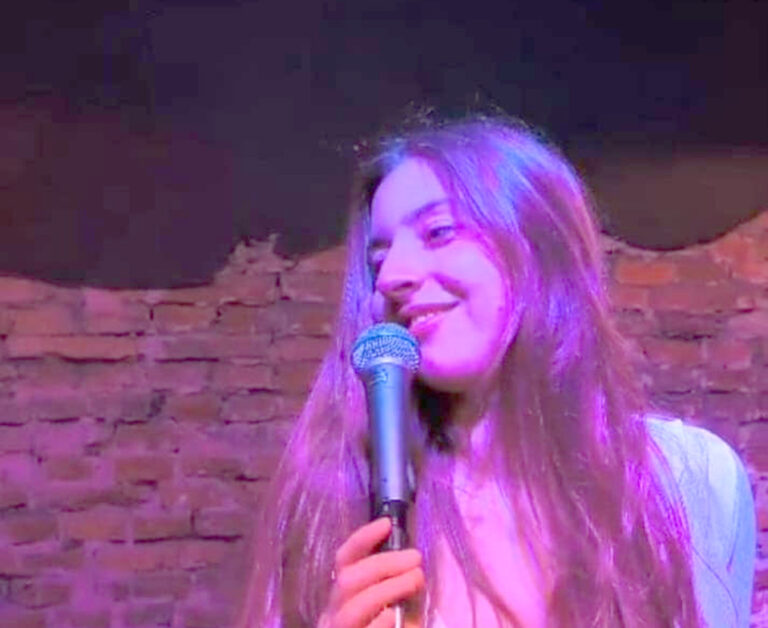 Emma Cendali, este viernes en una sesión unplugged