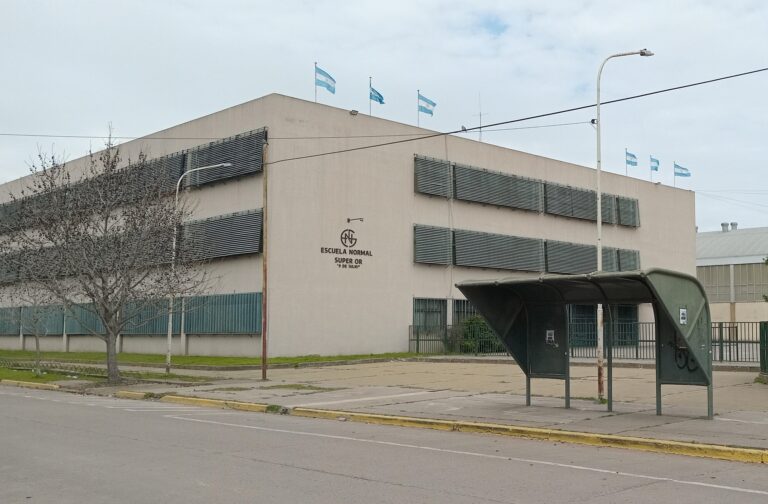 Duelo en la Escuela Normal Superior ante el fallecimiento de la Directora Institucional